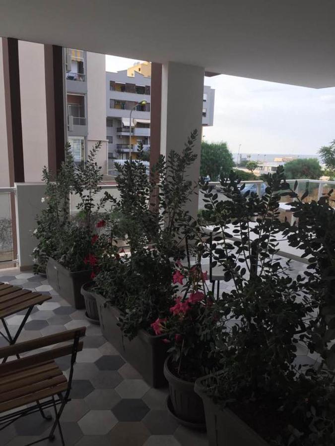Le Rondini House Hotel Monopoli Exterior photo